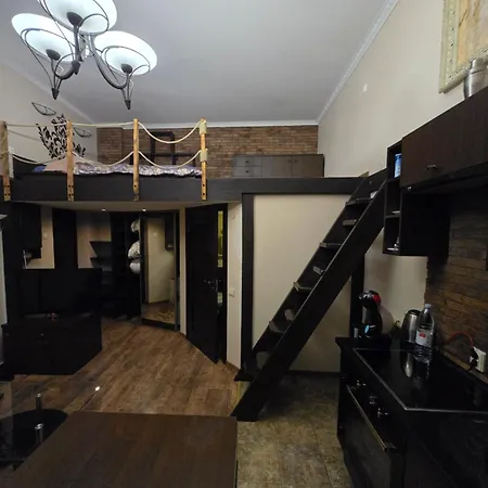 Old Wine House, Self Check - In